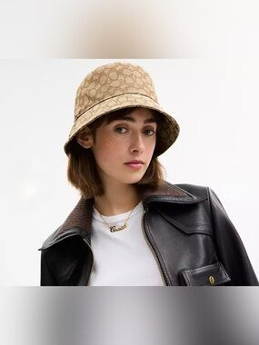 Coach Signature Jacquard Bucket Hat